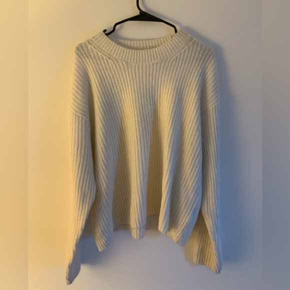 H&M rib knit sweater size L - Picture 6 of 6